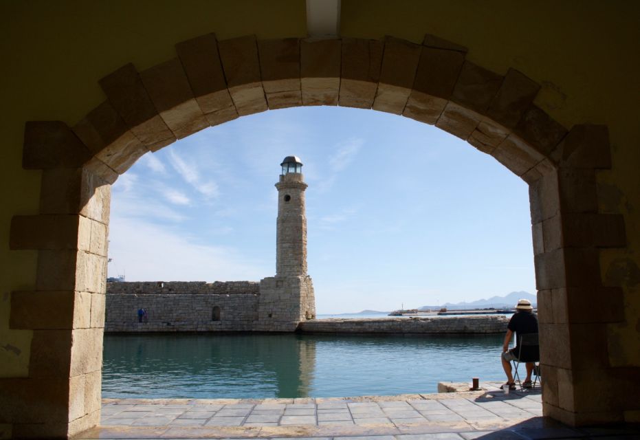 Rethymno: Private Old Town Highlights Tour With Street Food - Drink Selections