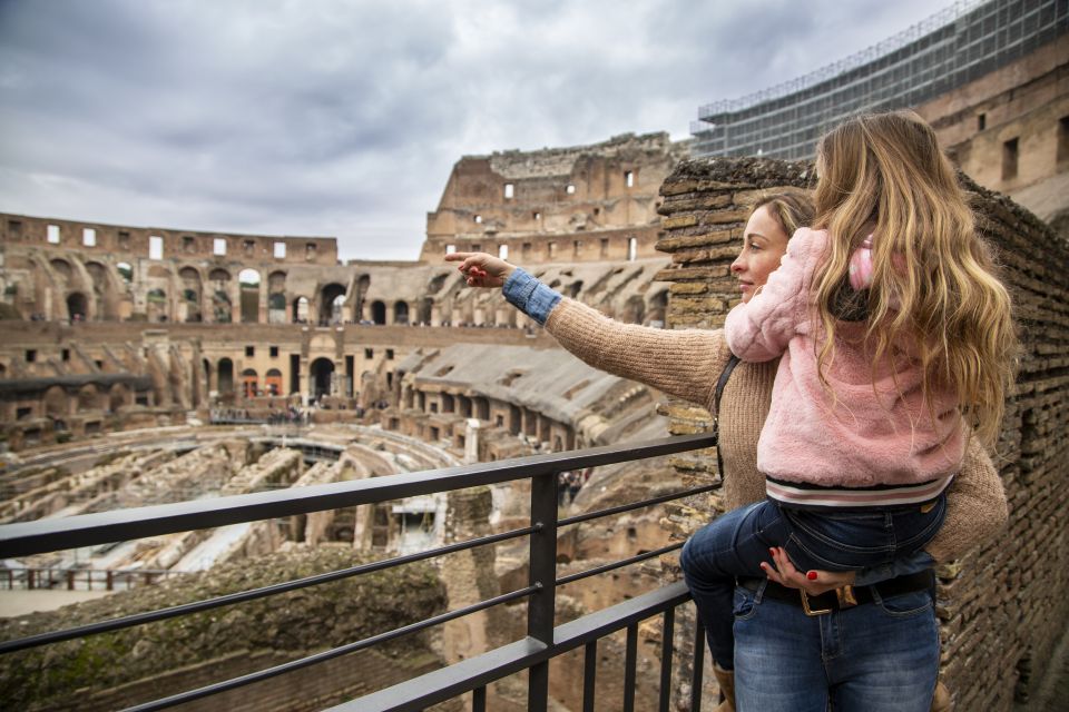 Rome: Colosseum, Roman Forum and Palatine Hill Tour for Kids - Meeting Point