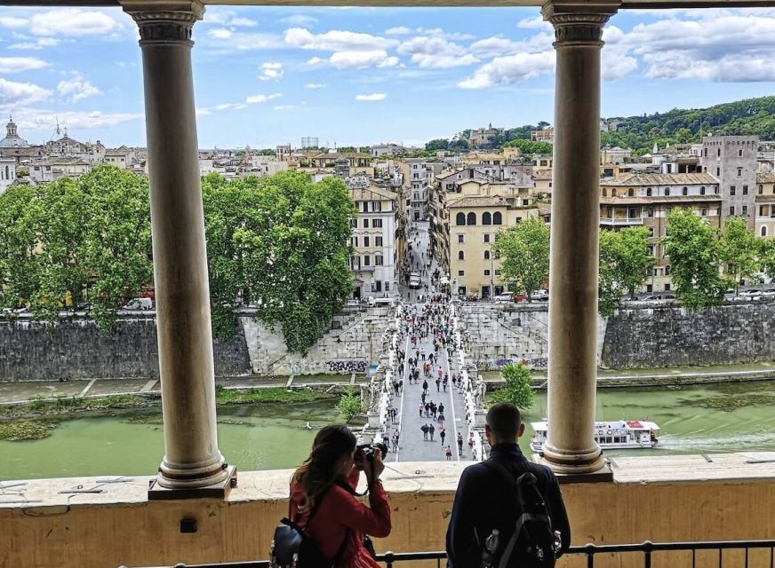 Rome: Private Walking Tour of Castel SantAngelo - Detailed Tour Description