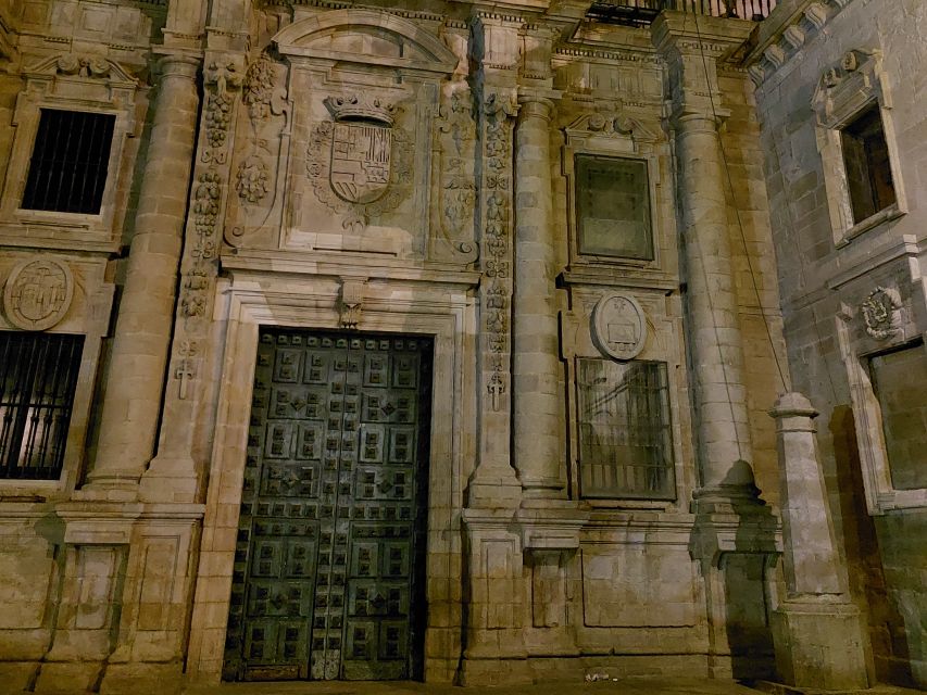 Santiago De Compostela: Land of Legends & Meigas Night Tour - Customer Reviews