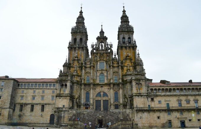 Santiago De Compostela: Pilgrim for a Day - Inclusions and Exclusions