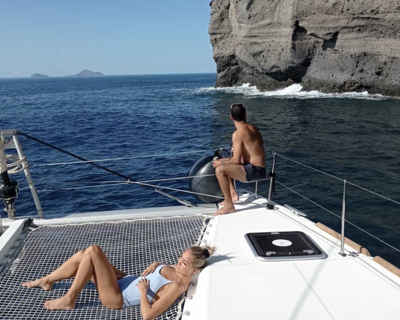 Santorini: Catamaran Cruise With Lunch, Drinks, & Oia Visit - Important Information