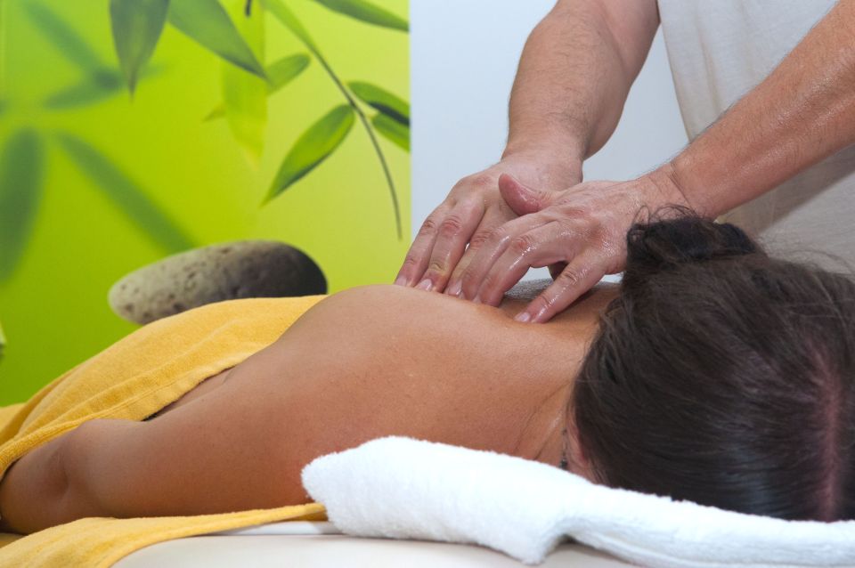 Santorini: Singles Aromatherapy Massage & Free Gym - Inclusions and Exclusions
