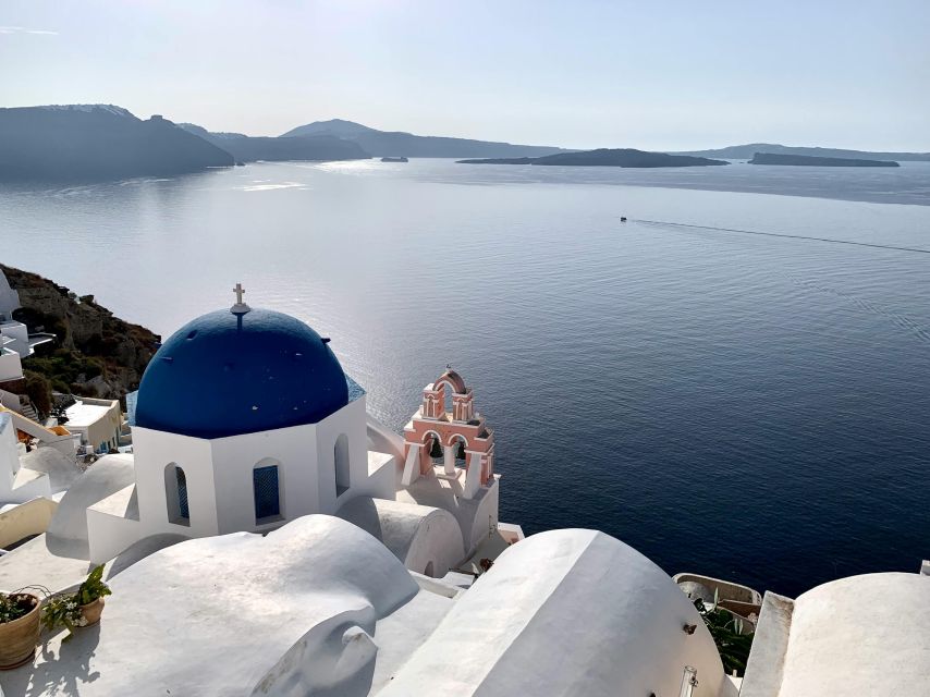 Santorini Tour : Oia, Black Beach, and Pyrgos Half-Day Tour - Itinerary Overview