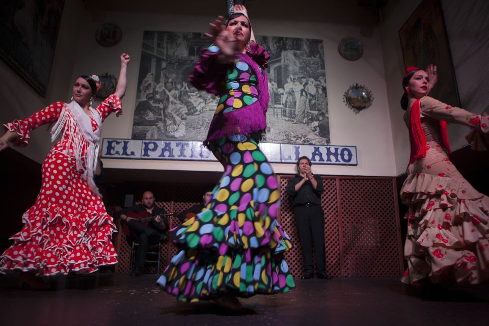 Seville: El Patio Sevillano Flamenco Show Ticket & Dinner - Customer Support