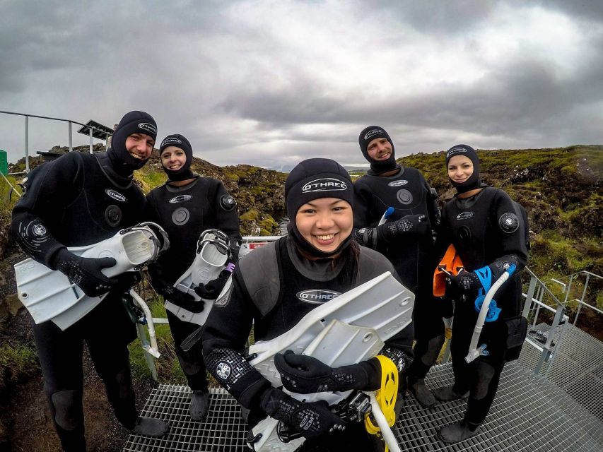 Silfra: Fissure Snorkeling Tour With Underwater Photos - Review Summary