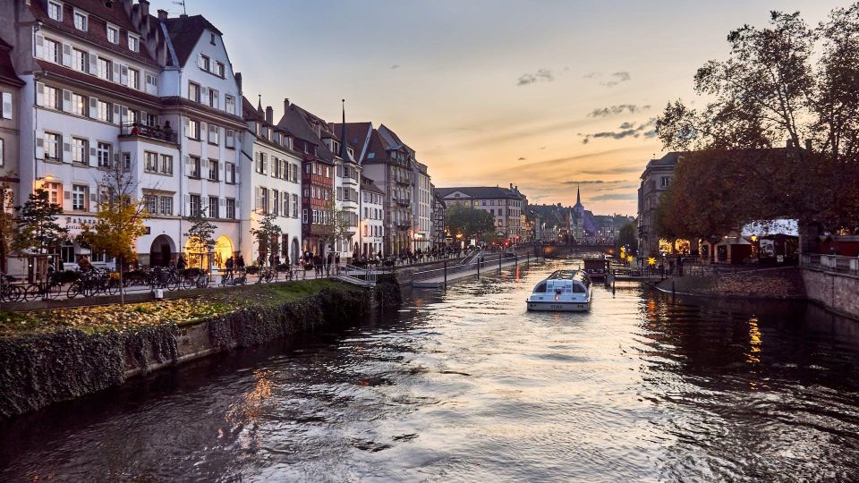 Strasbourg : Discovery Stroll and Reading Walking Tour - Common questions