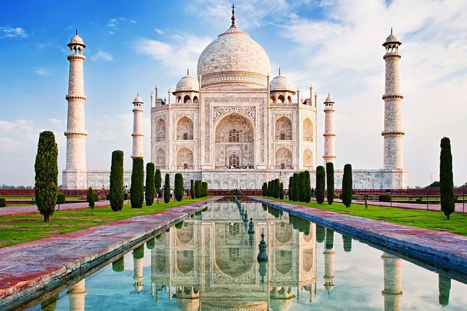 Taj Mahal Tour by Gatimaan Train/Rail All Inclusive - Gatimaan Train/Rail Journey Information