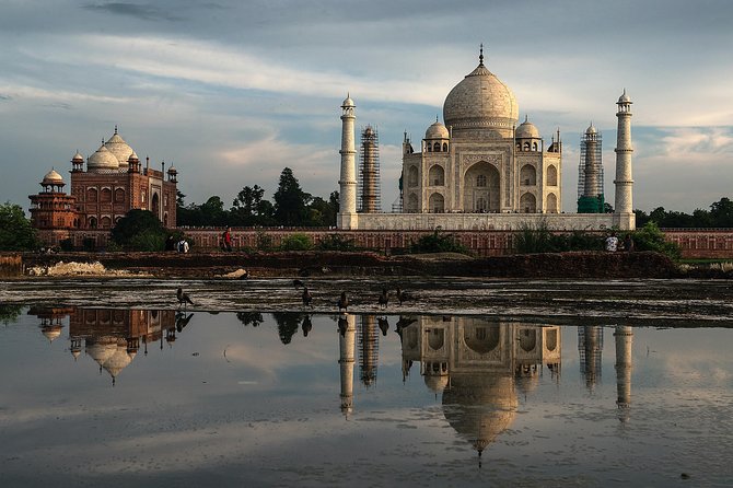 Tajmahal Day Tour From Delhi -by Car and Driver - Meals and Refreshments