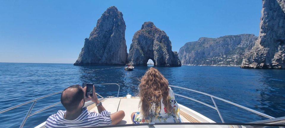 Tour Capri: Discover the Island of VIPs by Boat - Enjoy Delicious Local Delicacies