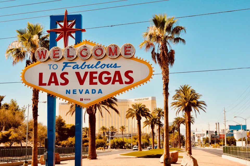 Vegas Highlights: Neon Lights & Desert - Audio Driving Tour - Inclusions