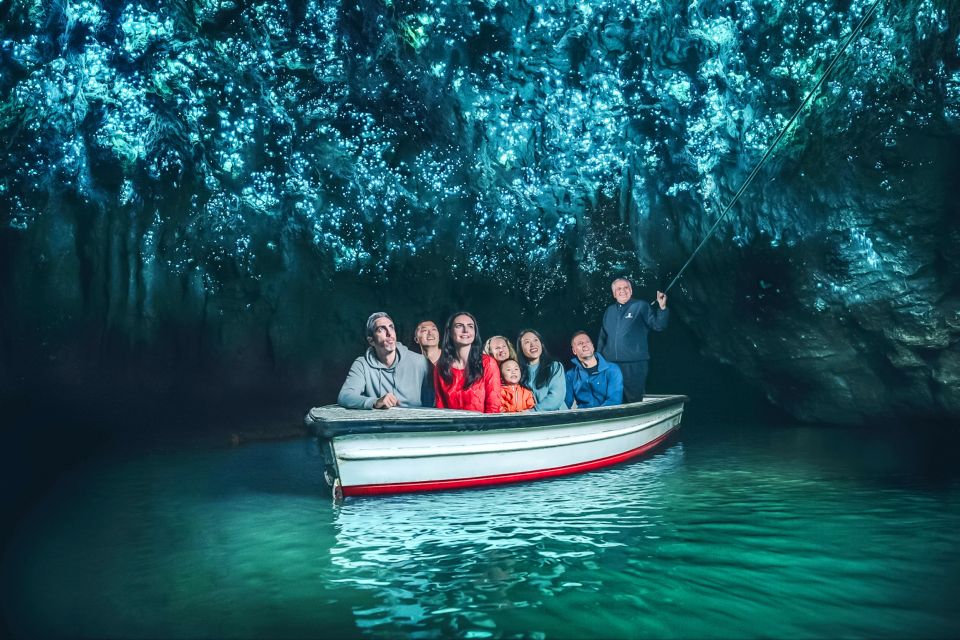 Waitomo: Glowworm Caves Guided Tour by Boat - Cave Formation and Layout