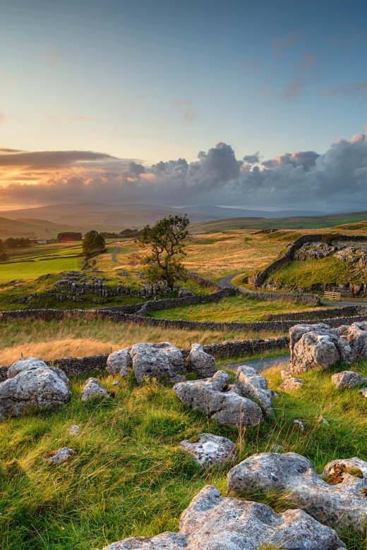 Yorkshire: Digital Self Guided Walk With Maps & Discount - Inclusions