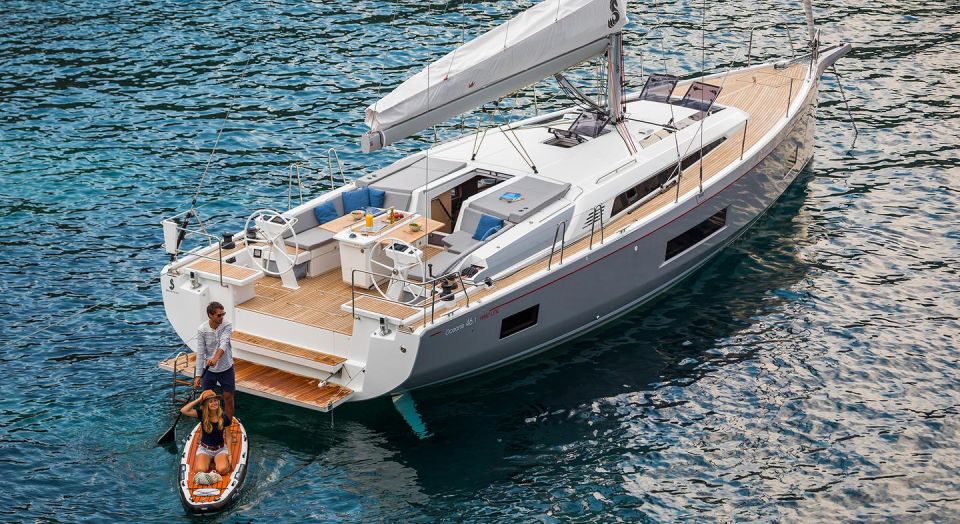 3-Day Crewed Charter The Relaxing Beneteau Oceanis 46.1 - Pricing and Discounts