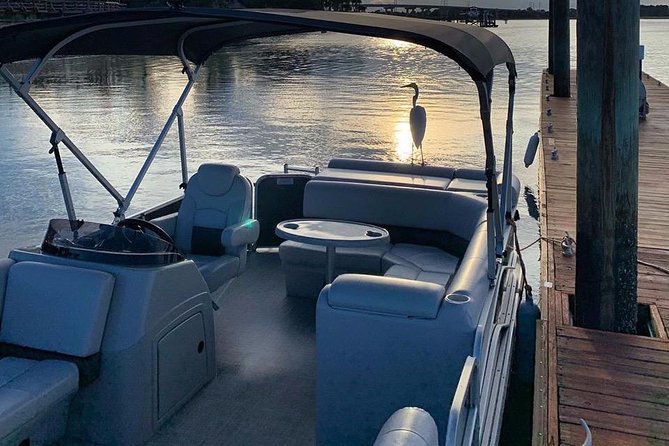 3-Hour Private Hilton Head Pontoon Boat Rental - Background