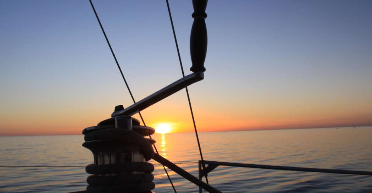 Adelaide: Glenelg Twilight Catamaran Cruise With Drink - Last Words