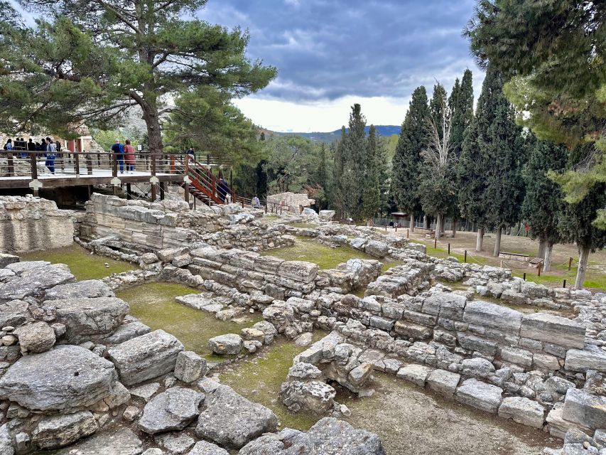 All Year Tour to Knossos Palace & Heraklion - Group Details and Pricing