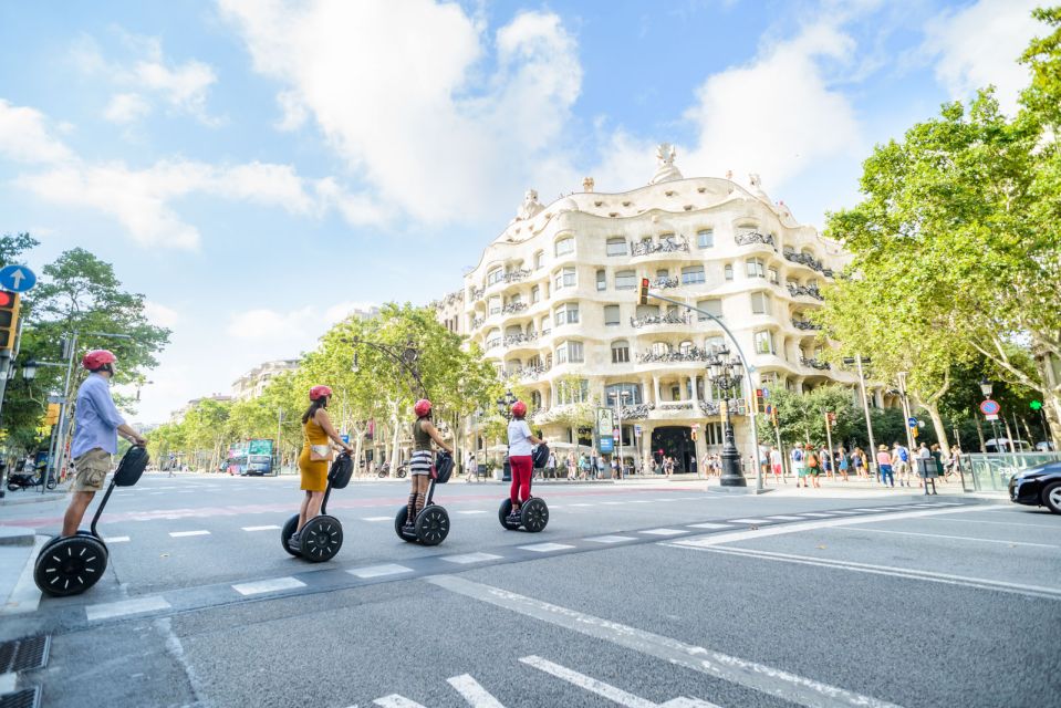 Barcelona: 2,5h Gaudí Segway Tour - Customer Reviews and Recommendations