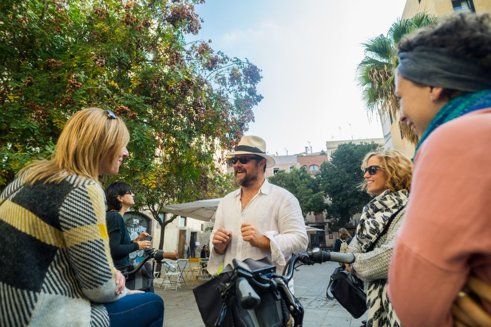 Barcelona: Gaudí Highlights Tour by E-Bike - Tour Description and Itinerary