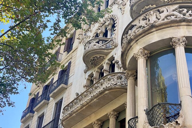 Barcelona: The Wonders of Architecture Self-Guided Walking Tour - Additional Resources and Recommendations