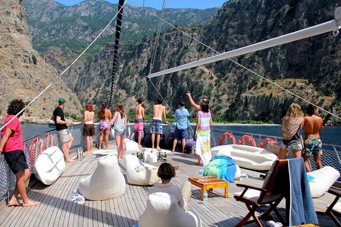 Bodrum Sightseeing & Relaxation Yacht Cabin Charter - Common questions