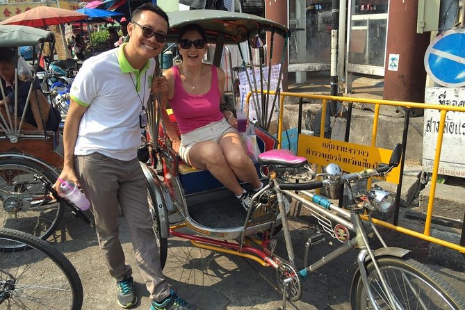 Chiang Mai History With Tricycle Riding & Walking Private Tour - Expert Guide Narratives