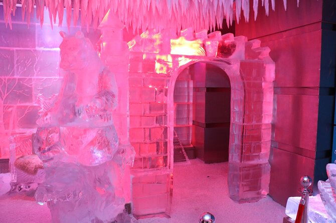 Chillout Ice Lounge Dubai With Transfer - Capture Memories With Ice Carvings