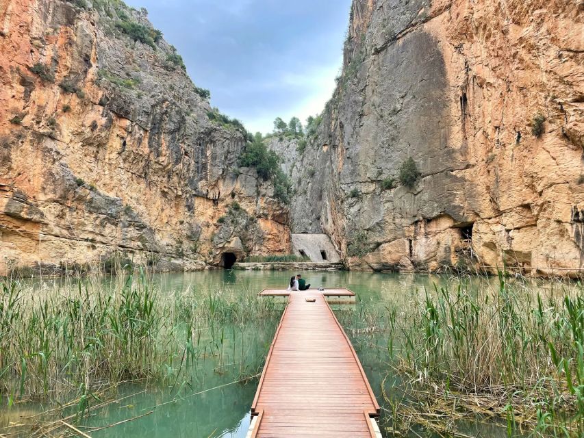 Costa Blanca: Chulilla and the Hanging Bridges Tour - What to Bring