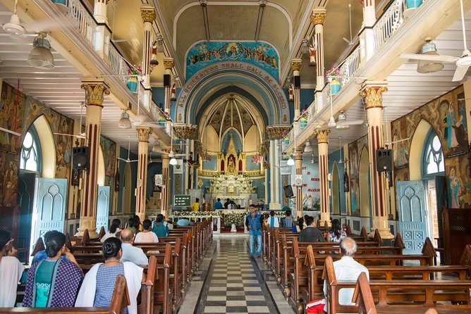 Cultural & Heritage Tour of the Beautiful Bandra Village-With Guide & Transport. - Transport Details