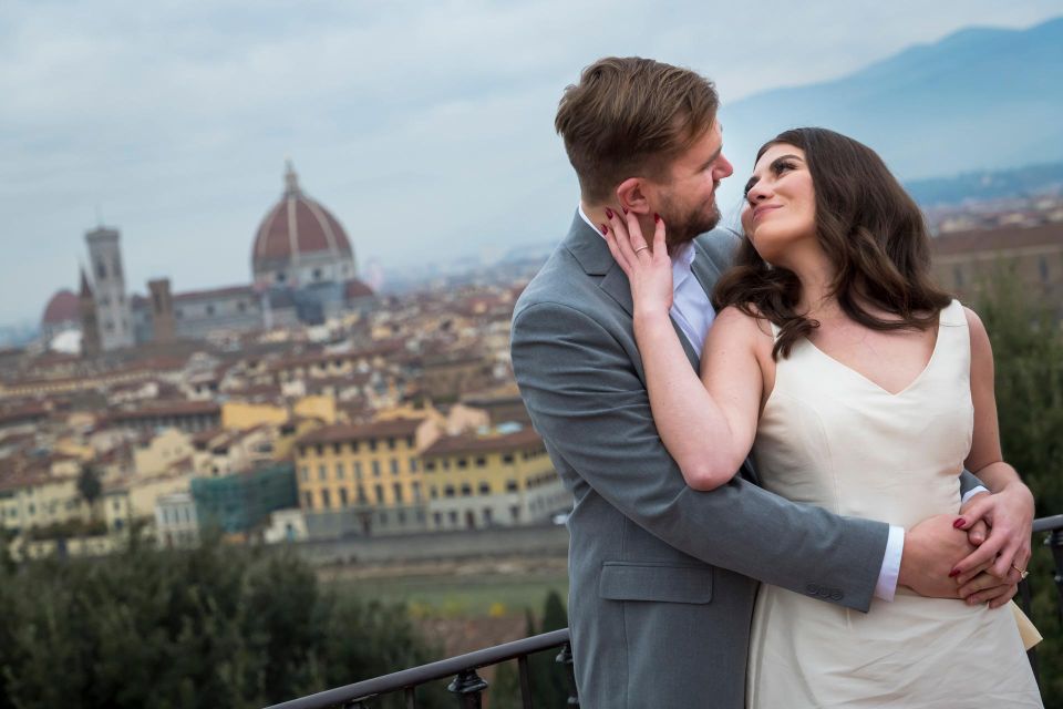 Florence: Personal Photo Service for Couples and Families - Cancellation and Booking