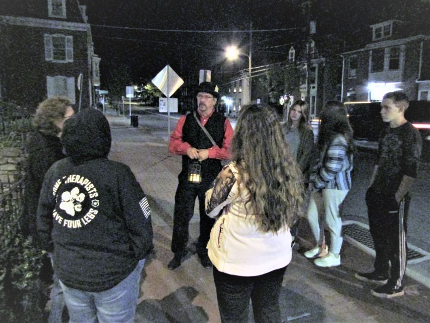 Gettysburg: "History and Haunts" Family Friendly Ghost Tour - Common questions