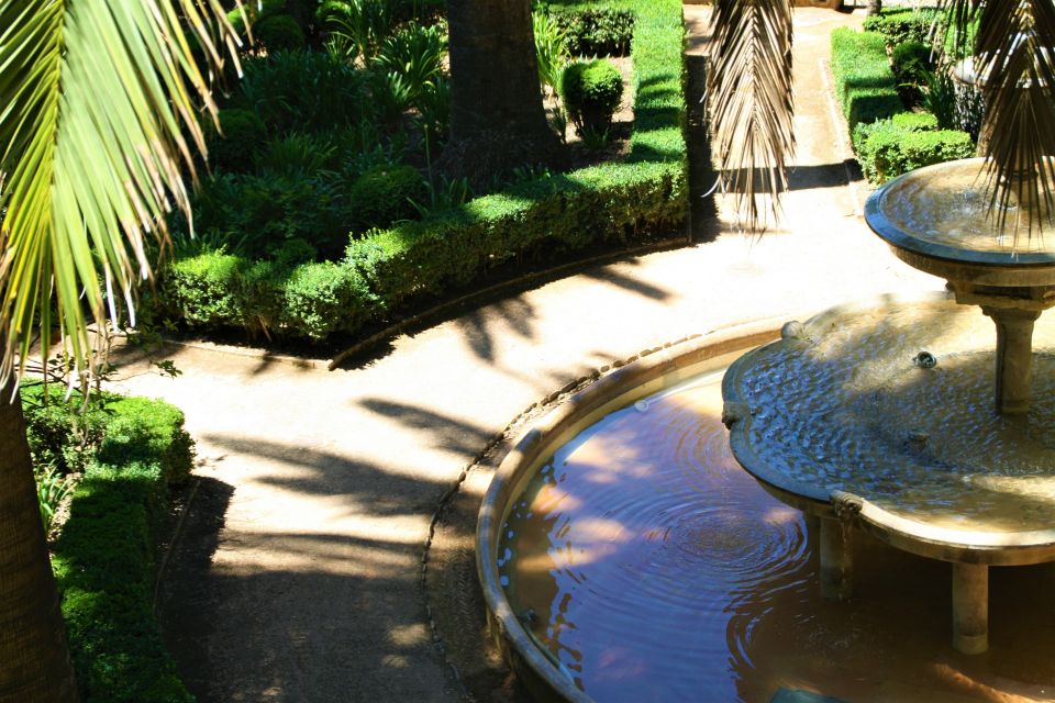 Granada: Gardens of Carmenes Guided Tour - Important Information