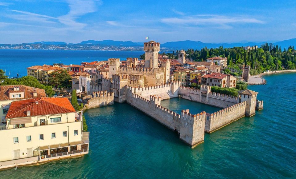 Inspiring Family Walking Tour in Sirmione - Includes