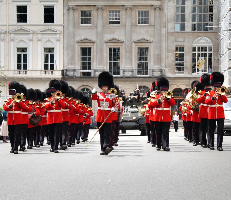 London Family-Friendly Walking Tour With Fun Activities - Important Tour Information