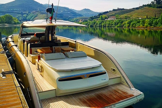 Luxury Yacht Full Day Private Douro Cruise - Booking and Reservation Process