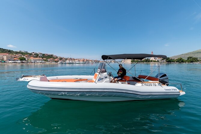 One Way Transfer From Split Airport to the Charming Town of Hvar - Private Tour Details