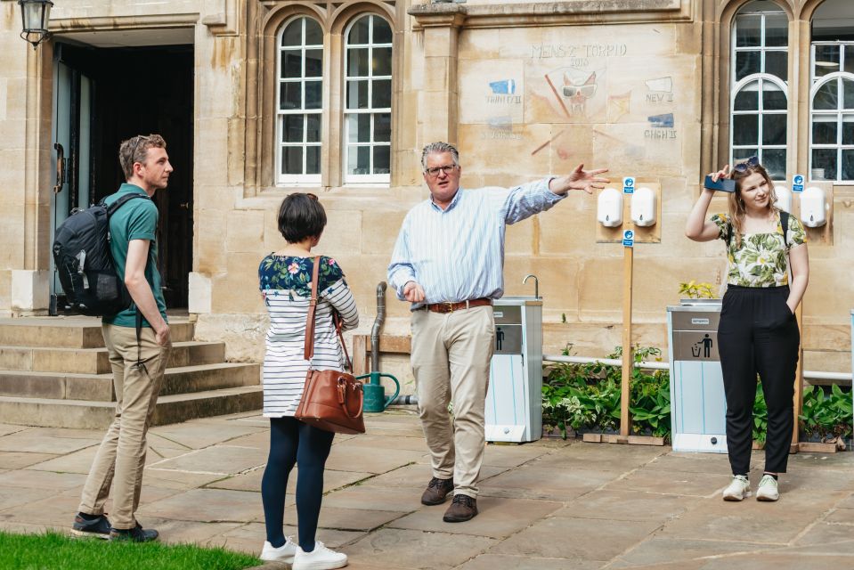 Oxford: University and City Walking Tour - Experience