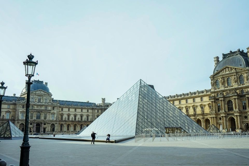Paris - Louvre Pyramid : The Digital Audio Guide - Exclusive Experience Details