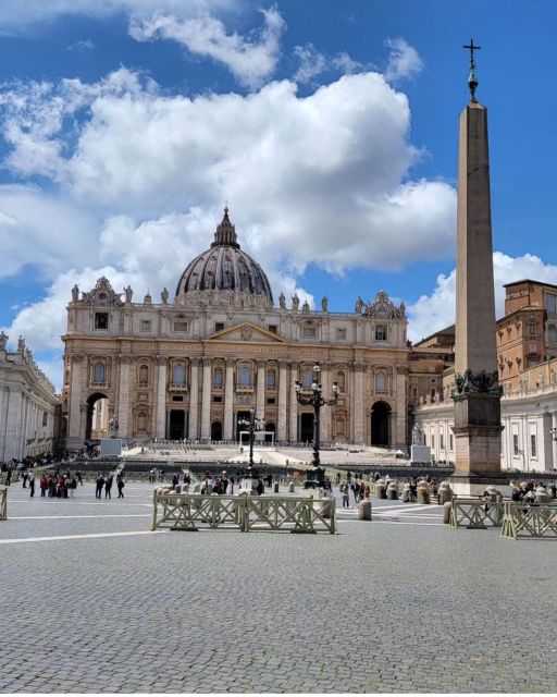 Private Tour: Vatican, Sistine Chapel, St. Peters Basilica - Includes