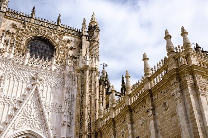 Private Visit to the Alcazar, Cathedral and Giralda. - Additional Information