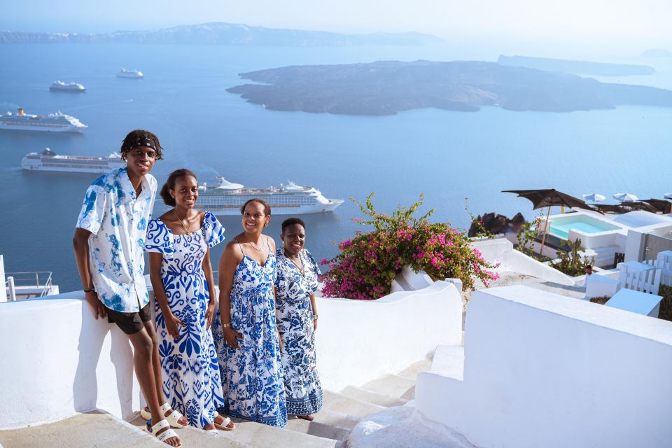 Santorini Photo Session With Professional Photographer - Inclusions and Services