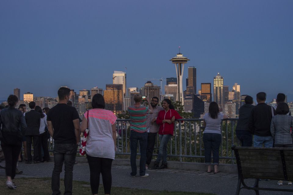 Seattle: Night Tour With Local Guide - Common questions