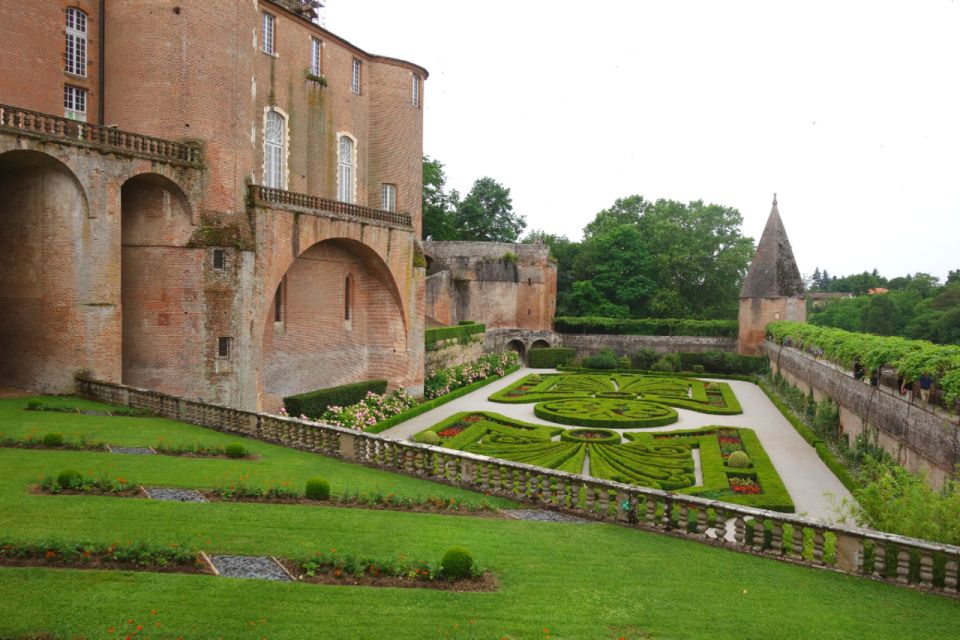 Stroll With Madame De Lapérouse in 18th-Century Albi - Tour Description and Itinerary