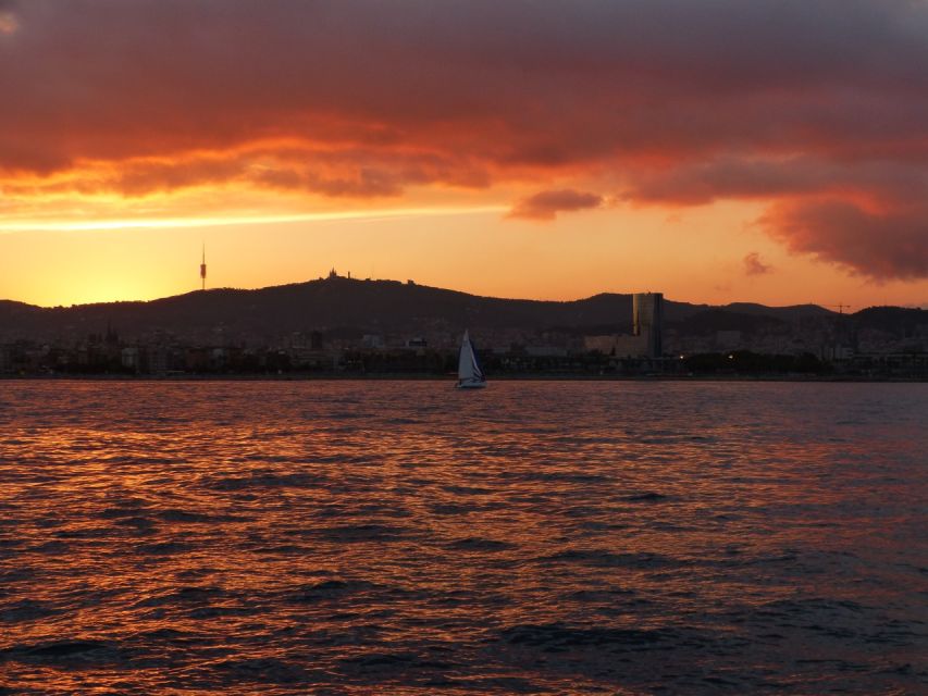 Sunset Sailing Experience in Barcelona - Important Details