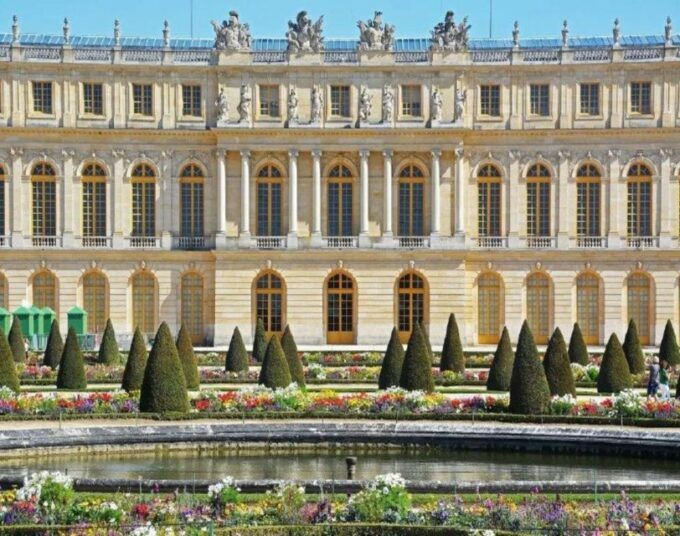 Versailles Palace & Gardens: Audio-Guided Tour (Eng) - Common questions