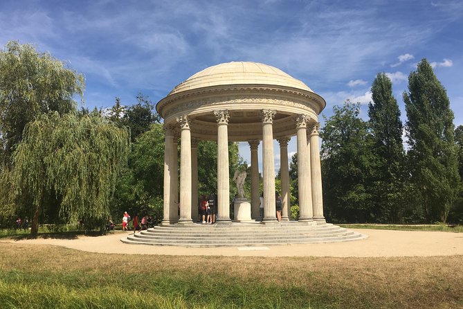 Versailles Palace & Marie-Antoinettes Estate Private Guided Tour With Lunch - Last Words