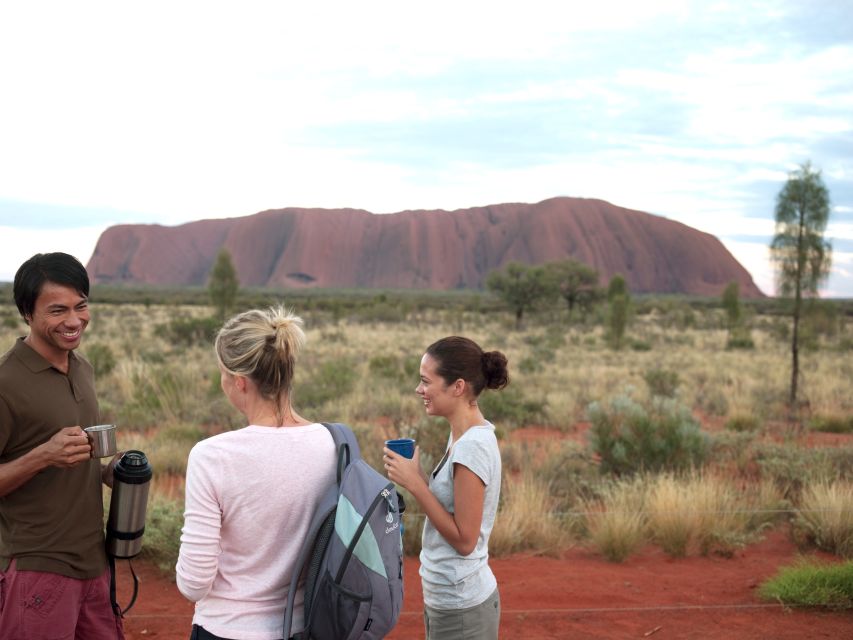 Yulara: Uluru Sunrise and Kata Tjuta Day Trip by Bus - Customer Reviews