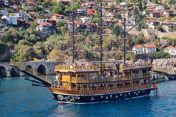 Alanya Pirate Boat Trip With Unlimited Drinks & Lunch - Common questions