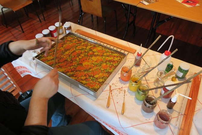 Art of Turkish Ebru Marbling Workshop in Istanbul - Common questions