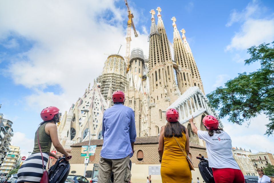 Barcelona: 2,5h Gaudí Segway Tour - Overall Tour Experience